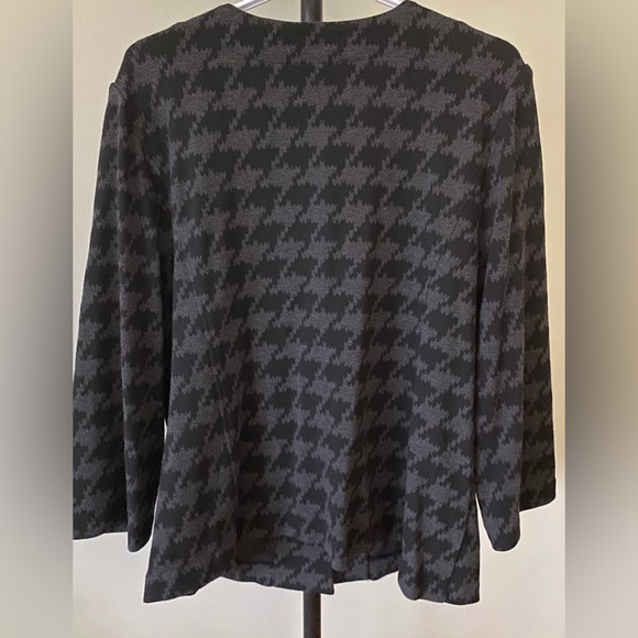 Studio Works Blazer Women’s Large Gray Houndstooth Jacket Buttons Stretchy Knit - Picture 2 of 6